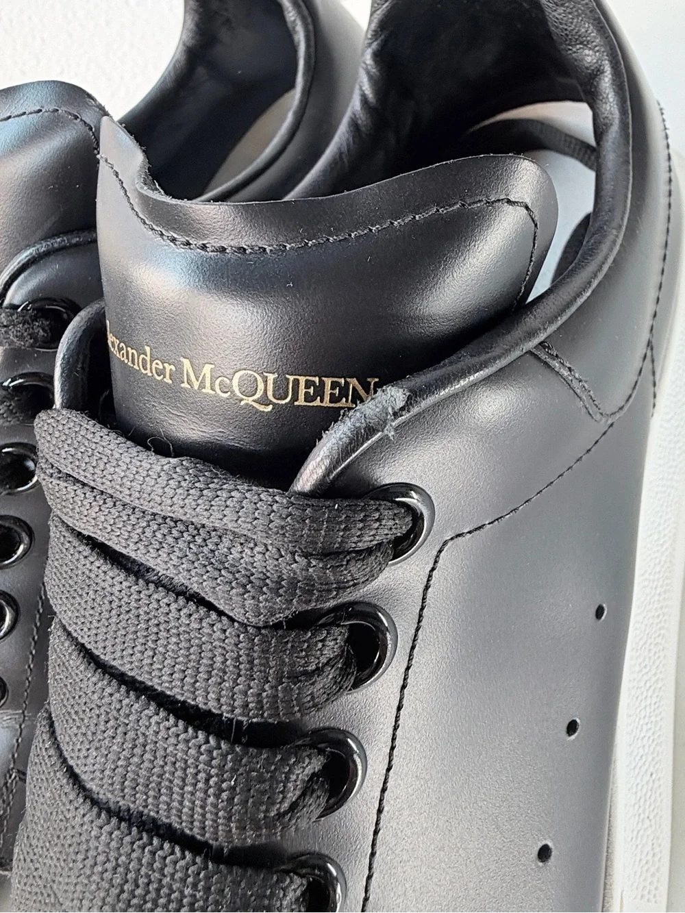 Alexander McQueen Oversized Sneakers Black Leather Mens 6.5 Womens 9